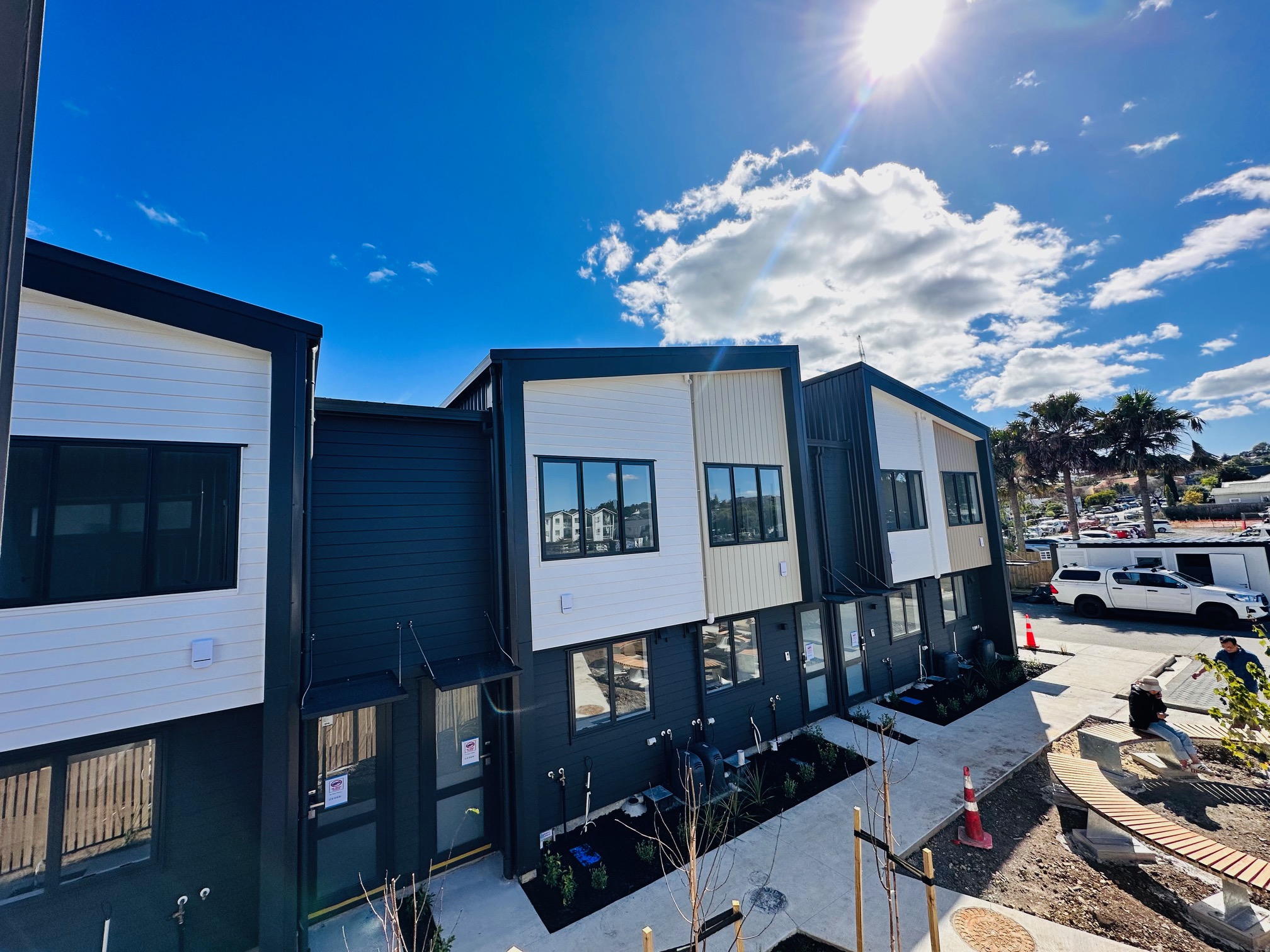 1 Parkway Drive, Rosedale